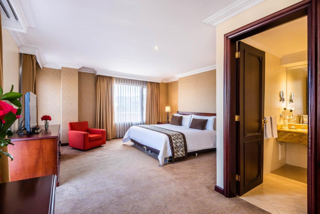 Apartamentos Dann Богота Экстерьер фото